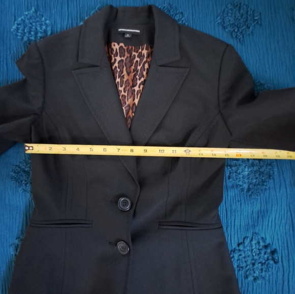 Express Blazer, Size 4 - Picture 5 of 7